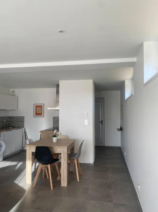 Appartement Dans Une Grange Renovee Strasbourg Luaran gambar